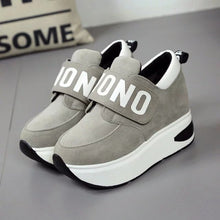 Load image into Gallery viewer, Platform Sneakers Mod.012